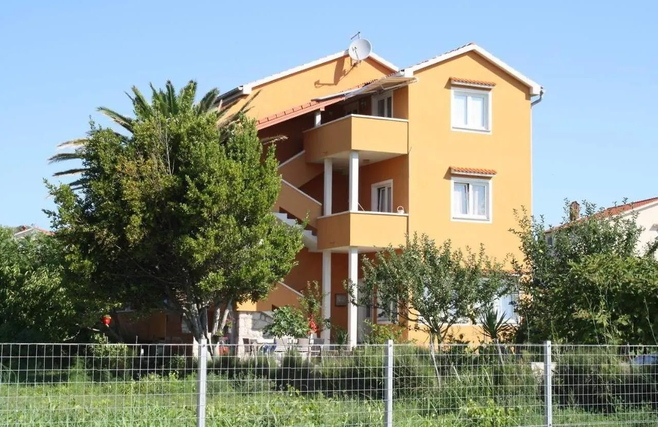 Apartment Meri Lopar 0*,