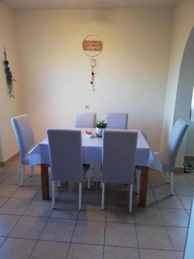 Apartment Meri Lopar Croatia